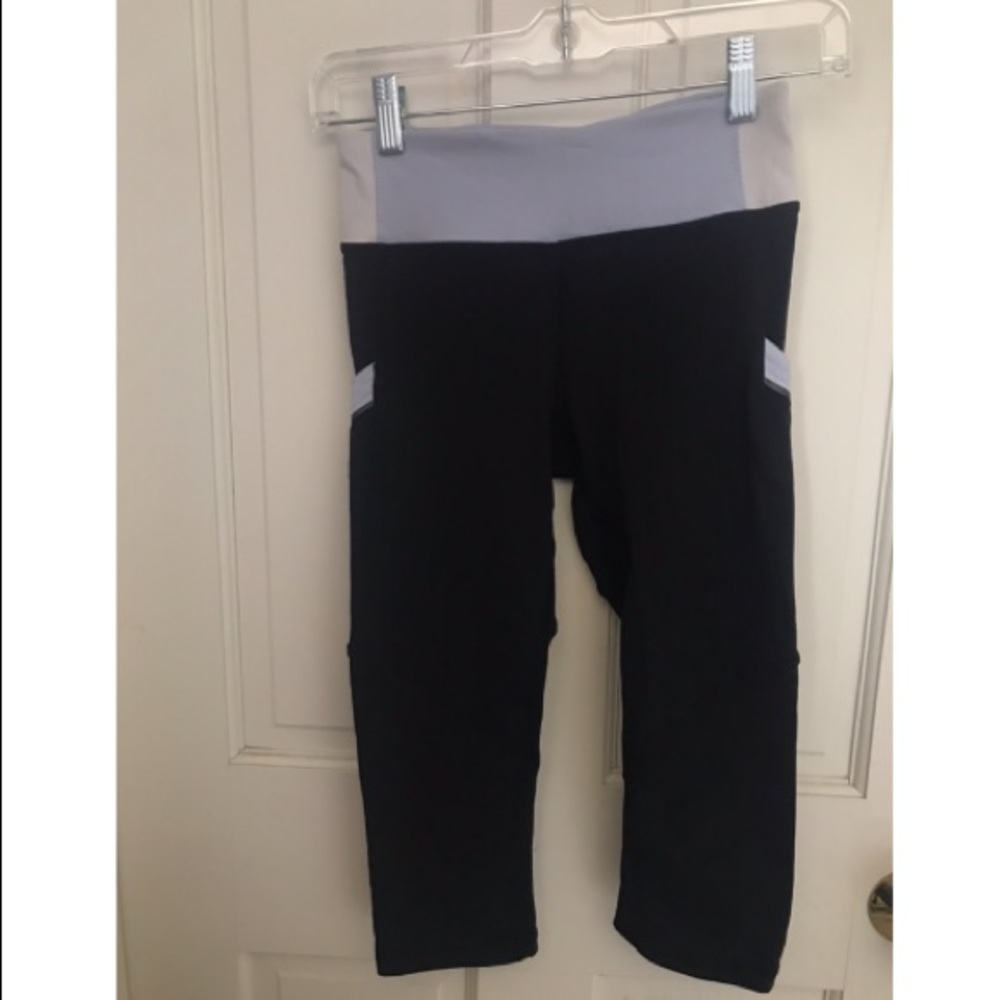 Lululemon Cropped Leggings